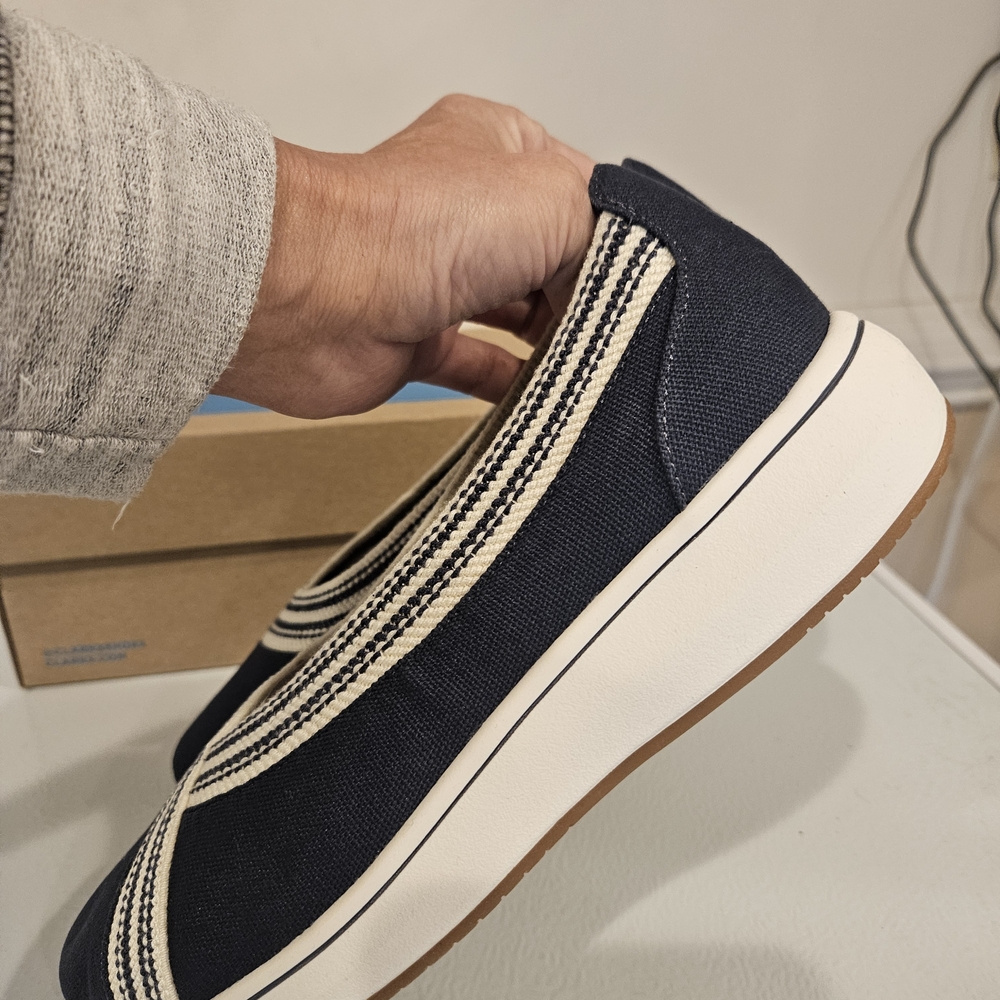 Clarks Navy and White Slip-On Sneakers - Picture 3 of 7